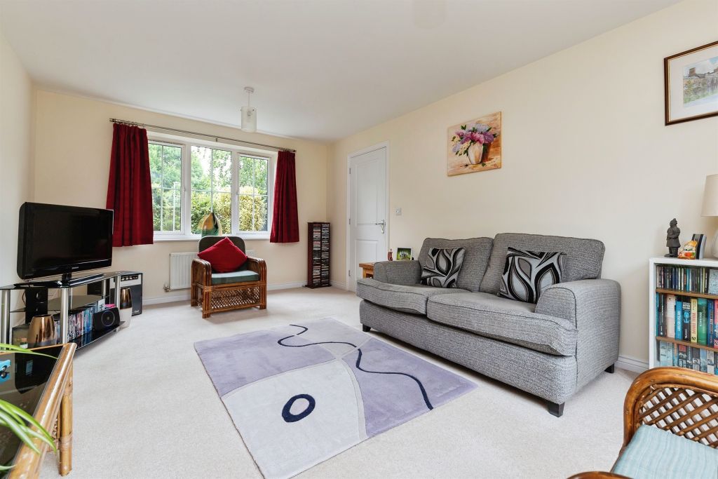 Property photo 3 of 17