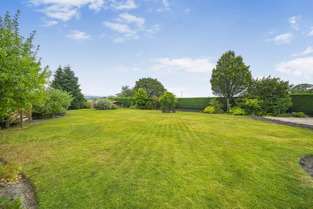 Property photo 3 of 22
