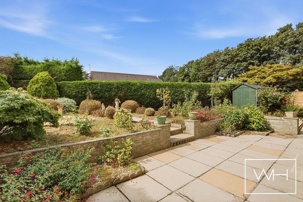 Property photo 2 of 20 15 Ascott Drive, Cusworth 22