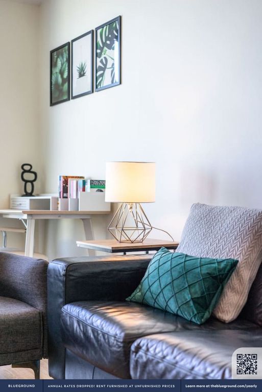 Property photo 3 of 30 Living Room