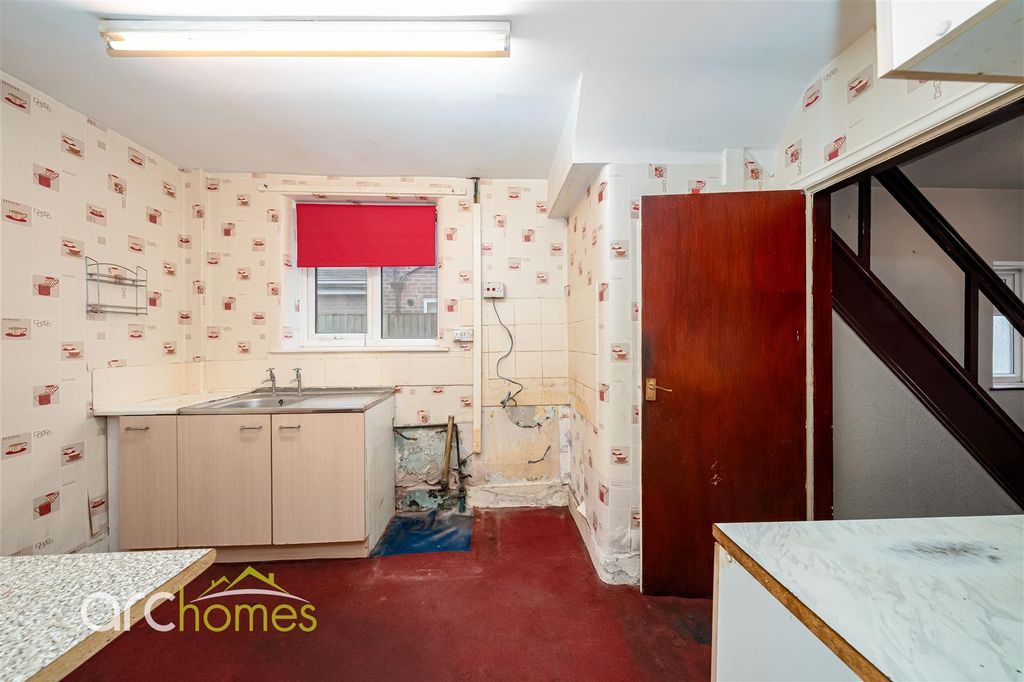 Property photo 3 of 16 Devonshire-9.Jpg