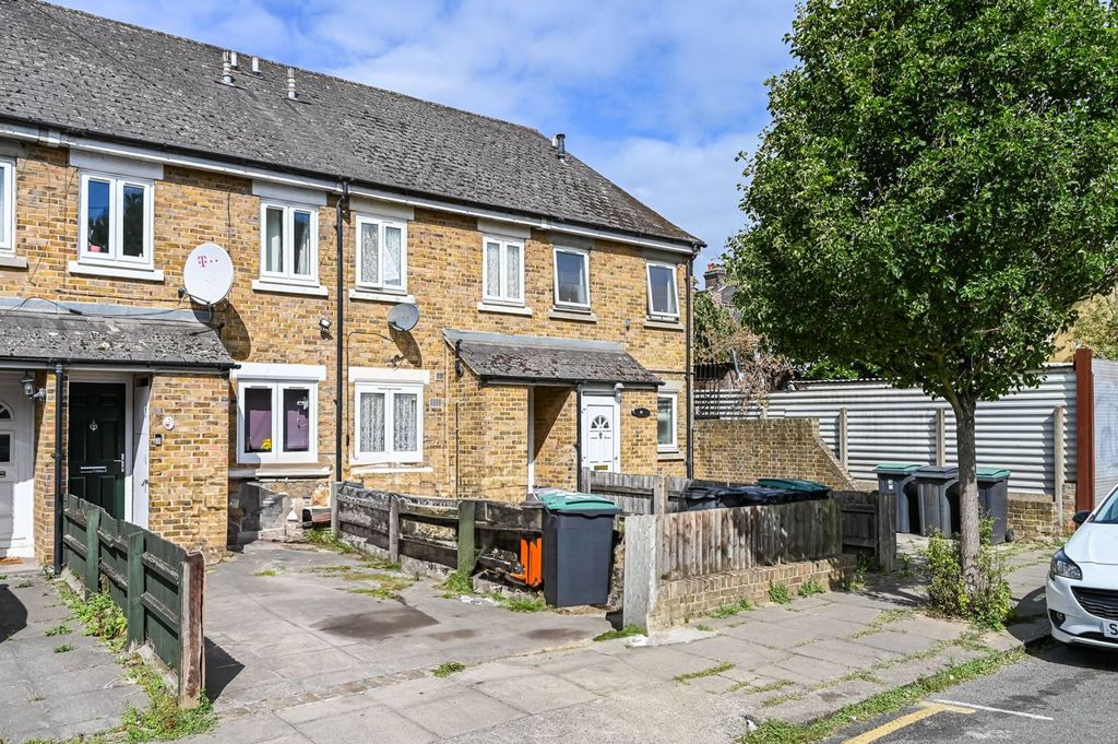 Property photo 2 of 2