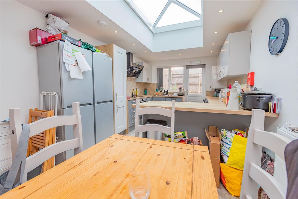 Property photo 3 of 17 Img_8569.Jpg