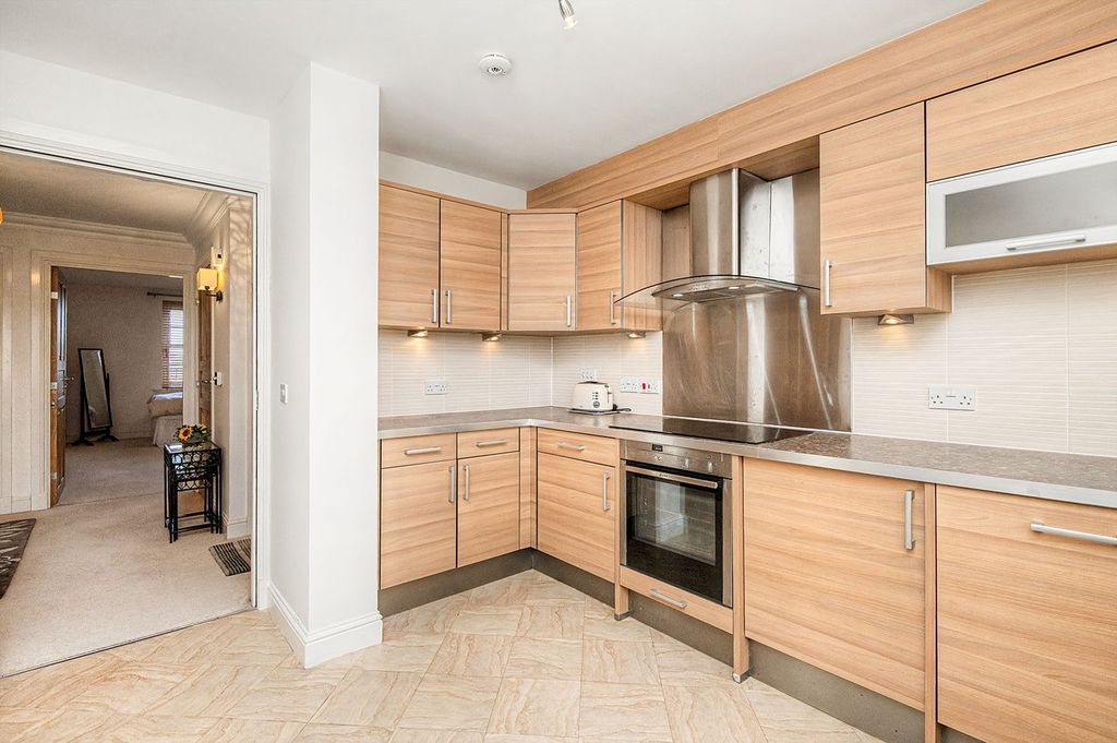 Property photo 3 of 9