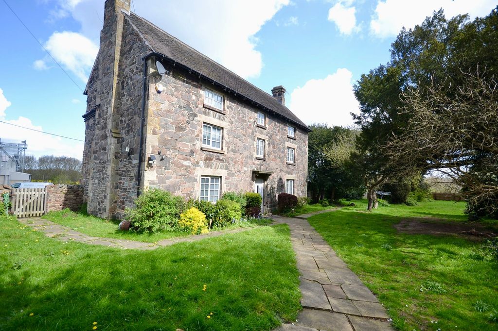 Property photo 1 of 31