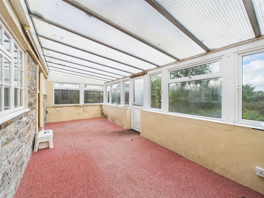 Property photo 3 of 13 Picture No. 11