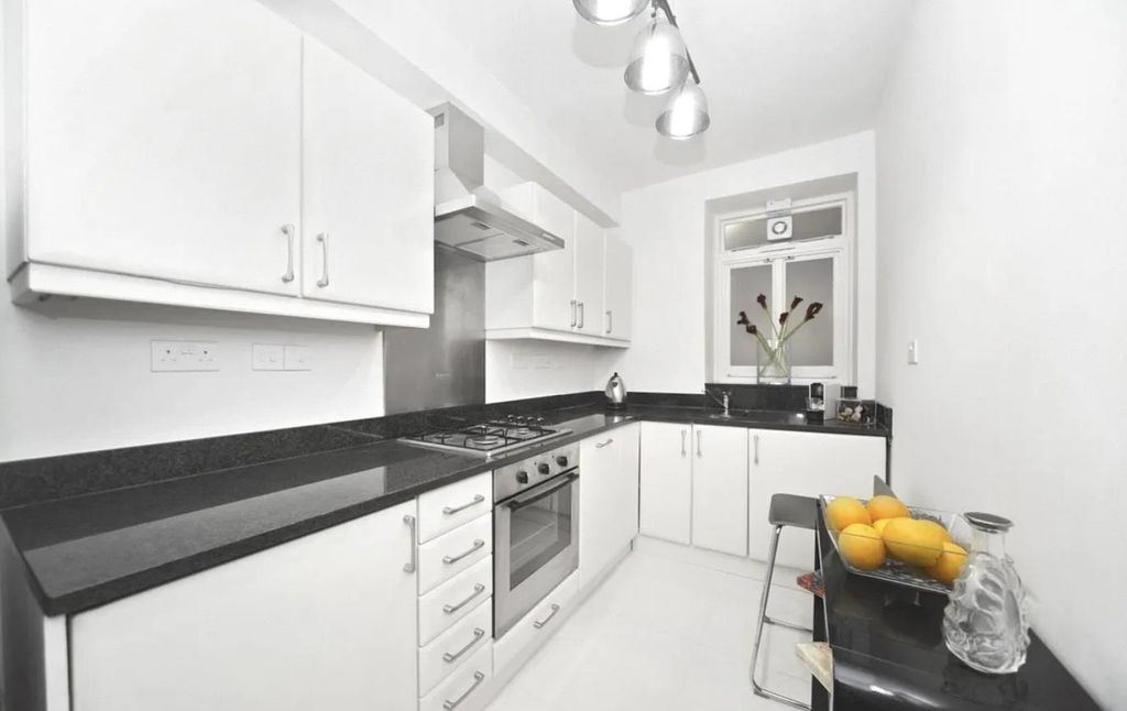 Property photo 3 of 8 3.Jpg