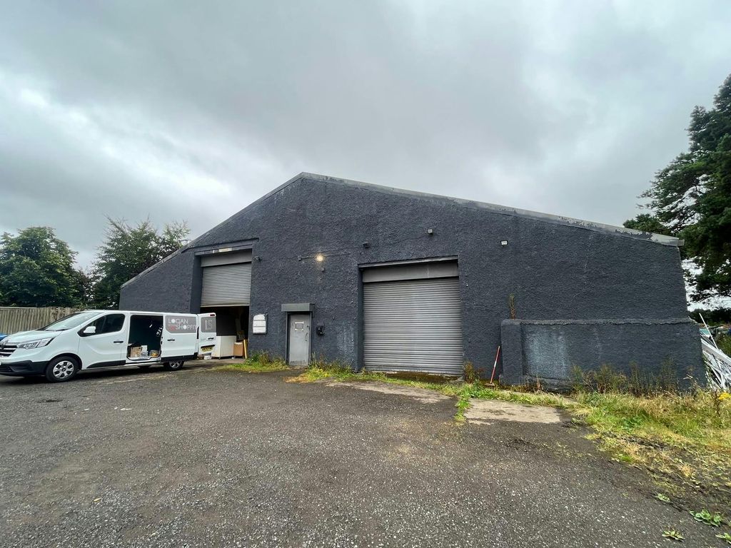 Property photo 1 of 6 The Warehouse