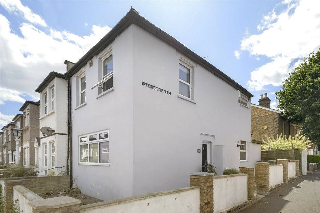 Property photo 1 of 16 Picture No. 19