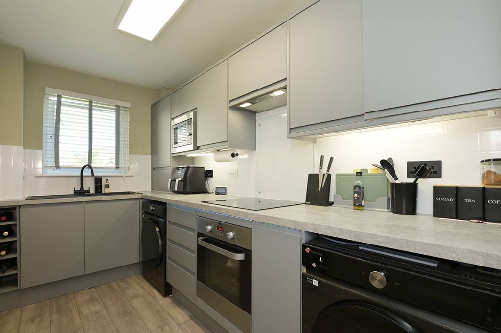 Additional image 6 of 2 bed flat for saleLeyland Road, Wester Inch Village, Bathgate EH48