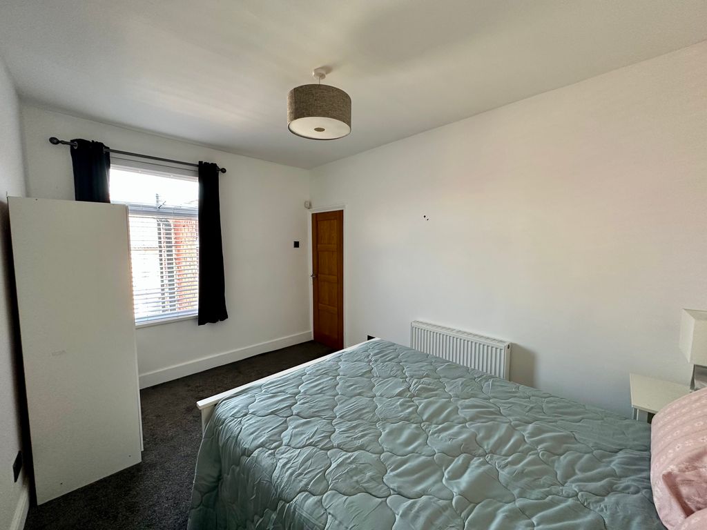 Property photo 2 of 10 Photo 1