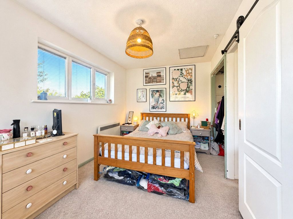 Property photo 3 of 14 Picture No. 30