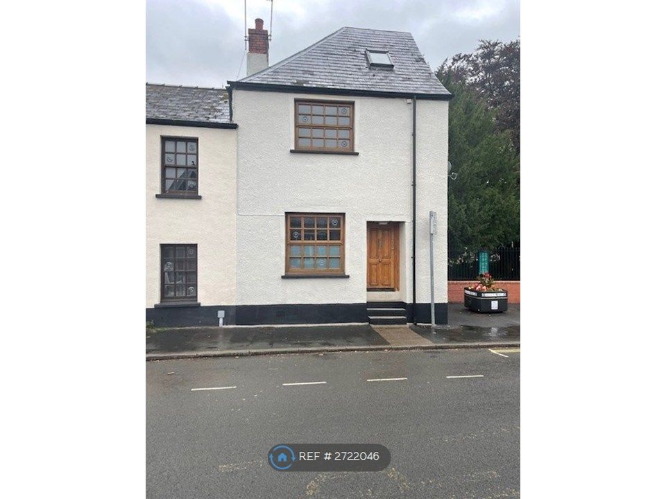 Property photo 2 of 20