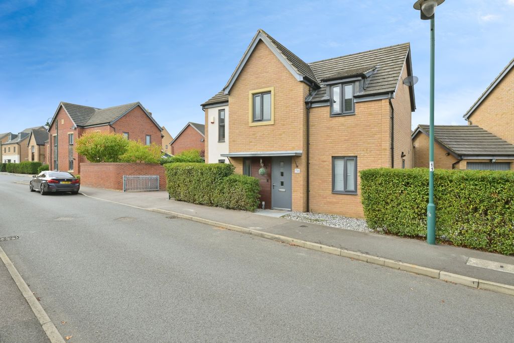 Property photo 1 of 18 Nz9_4222