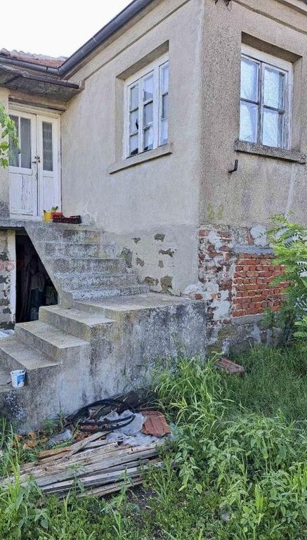 Property photo 1 of 4