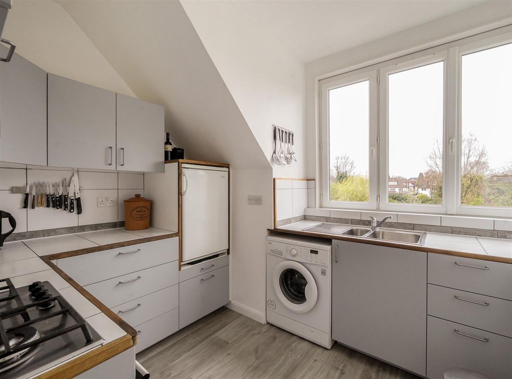 Property photo 3 of 18 19711348 (24).Jpg