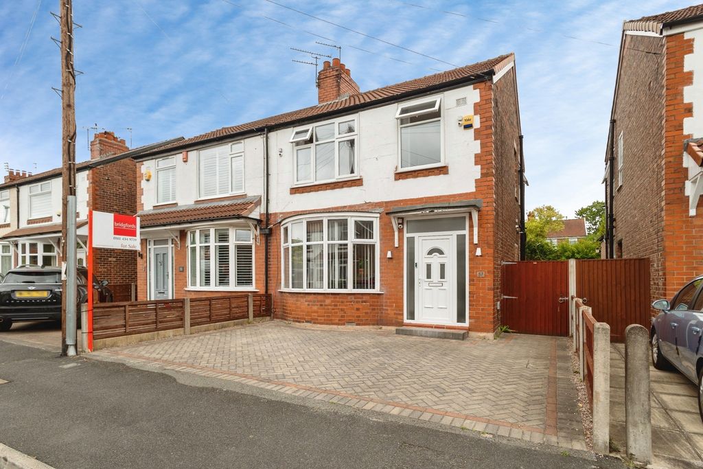 Property photo 1 of 17 Pbox-Img.Jpg