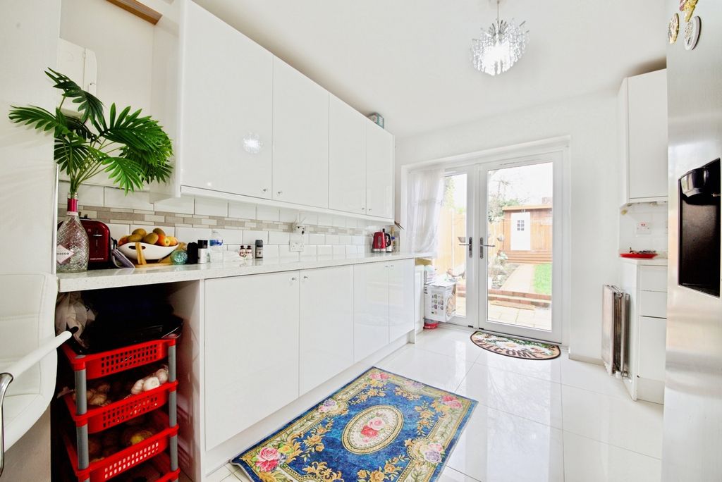 Property photo 3 of 17 Pbox-Img.Jpg