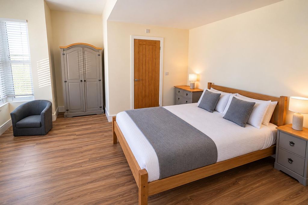 Property photo 1 of 15 Room Picture 3.Png