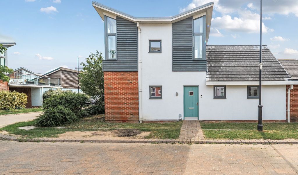 Property photo 1 of 22