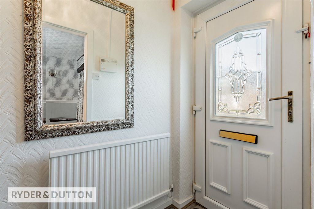 Property photo 2 of 22 Hall