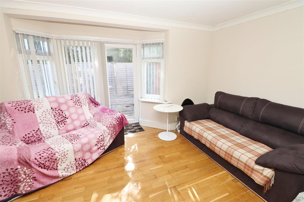 Property photo 2 of 10 Img_8146.Jpg