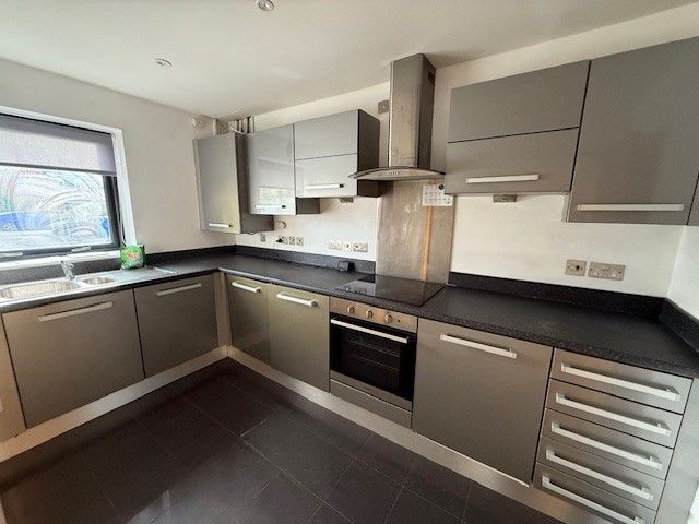 Property photo 2 of 11 Photo