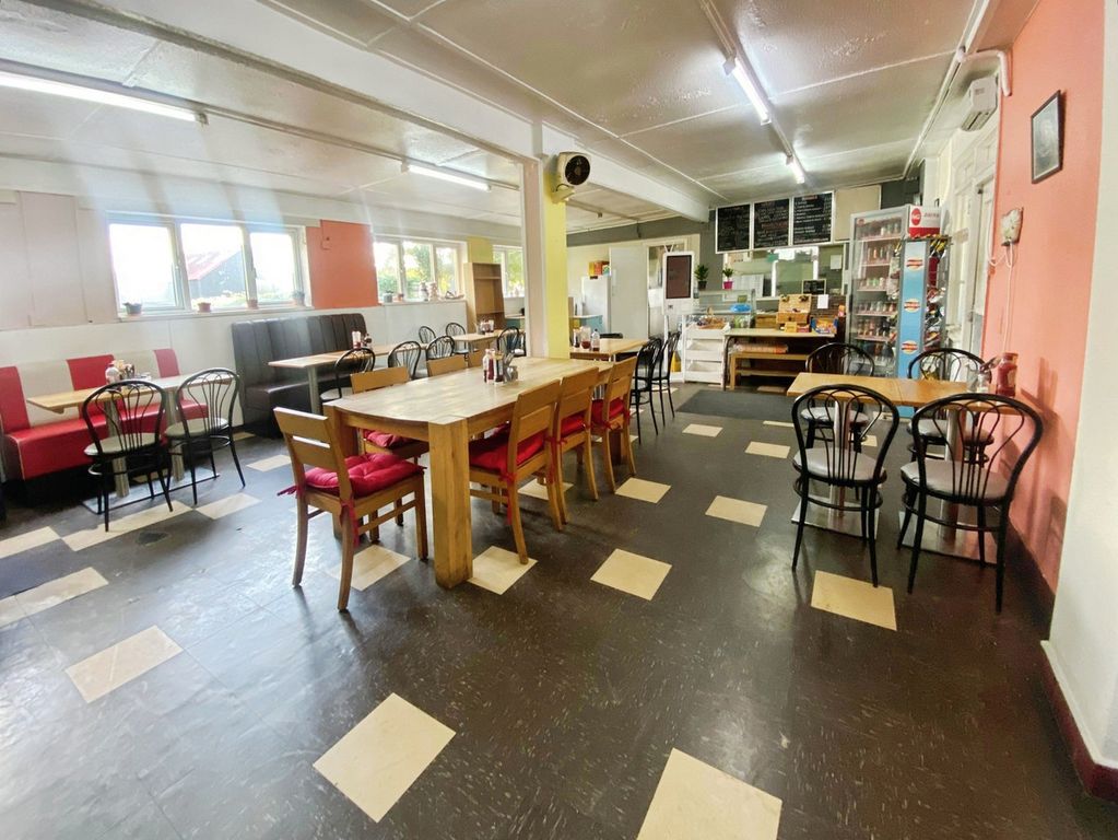 Property photo 3 of 9