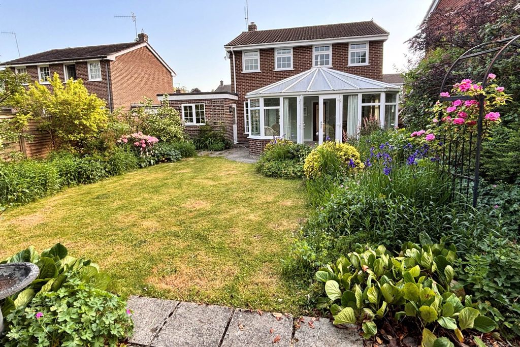 Property photo 2 of 12