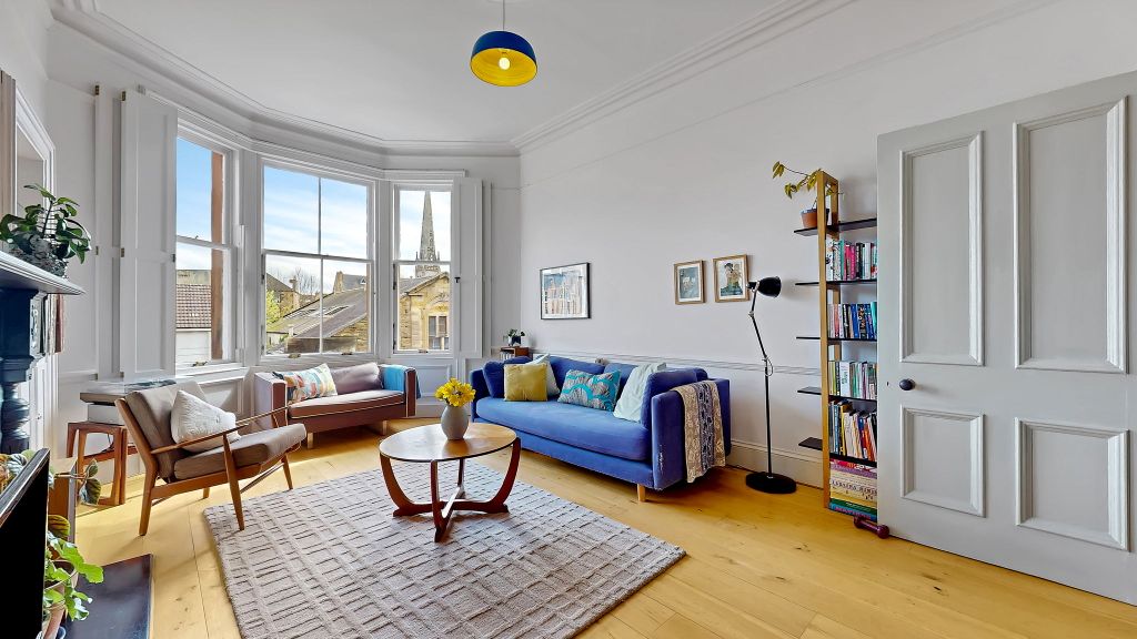 Property photo 3 of 22 22-Web-Or-Mls-152 Niddrie Road Flat 1_5