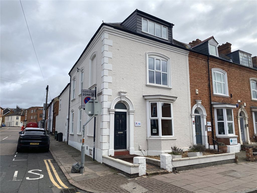 Property photo 2 of 6 Picture No. 07