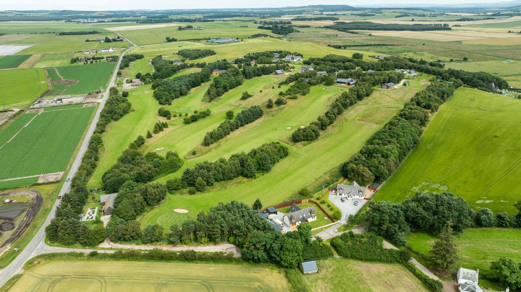 Property photo 2 of 30 Image 2