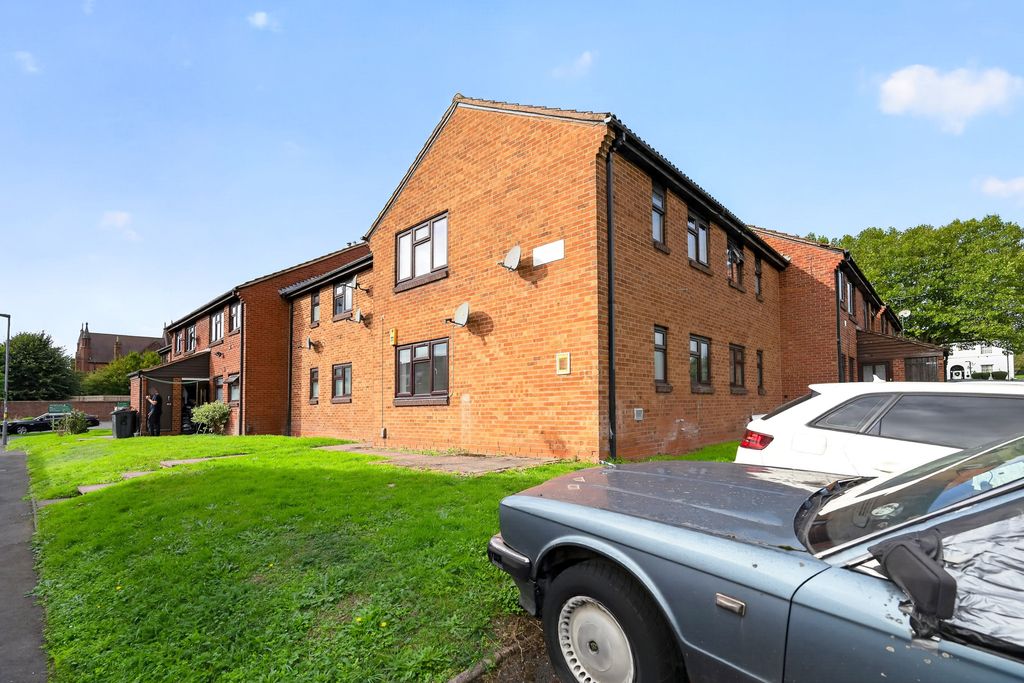 Property photo 1 of 13