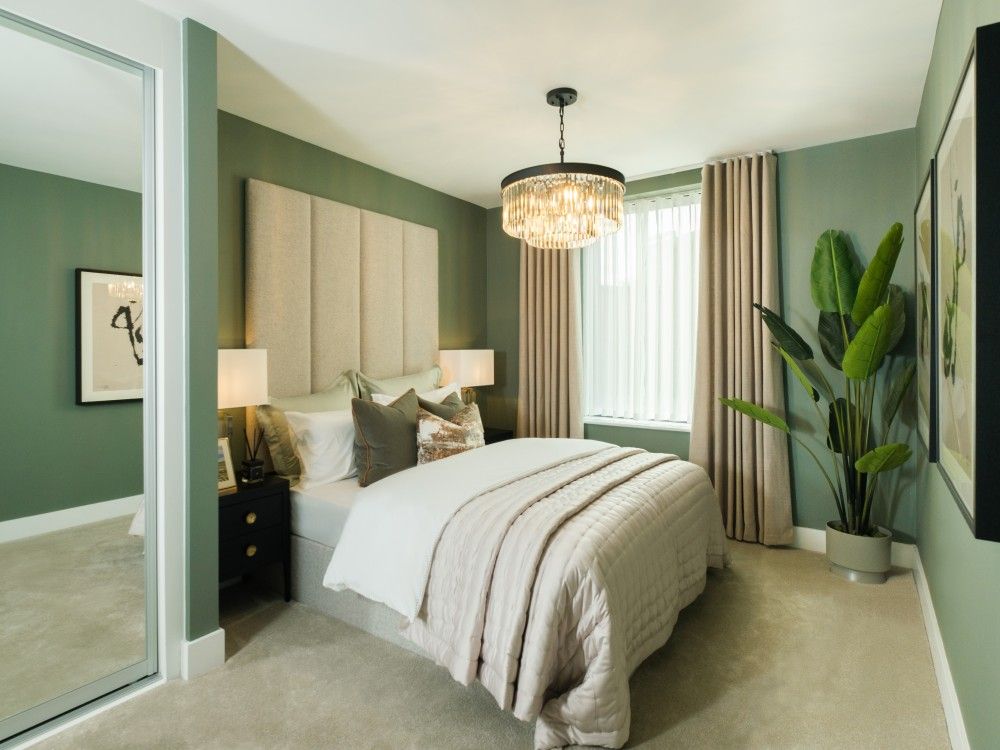 Property photo 2 of 10 Bedroom