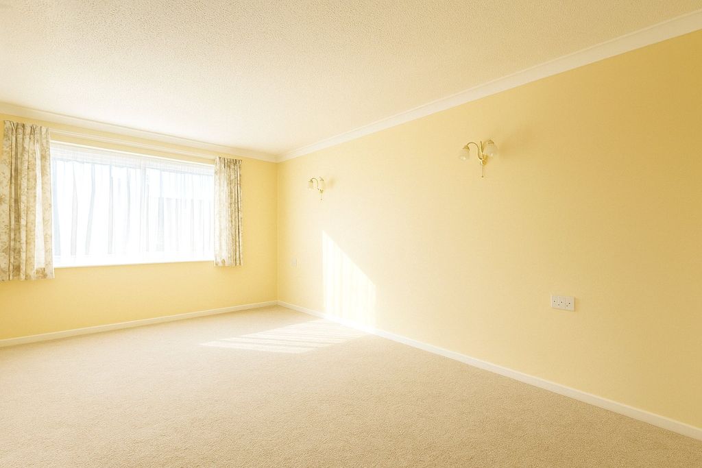 Property photo 2 of 9 Picture No. 20