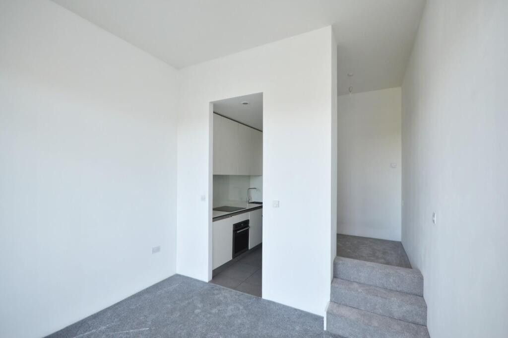 Property photo 3 of 3