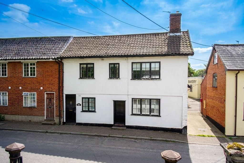 Property photo 1 of 25