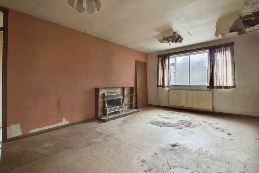 Property photo 3 of 10 Img_6938-Img_6940