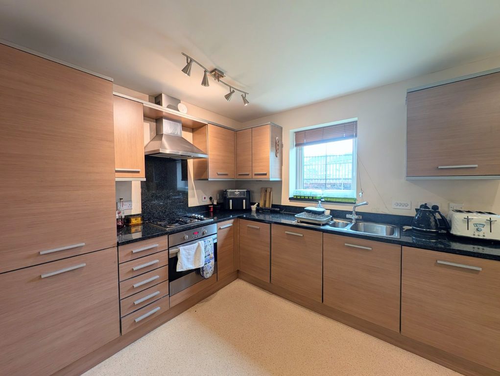 Property photo 3 of 10 Picture No. 22