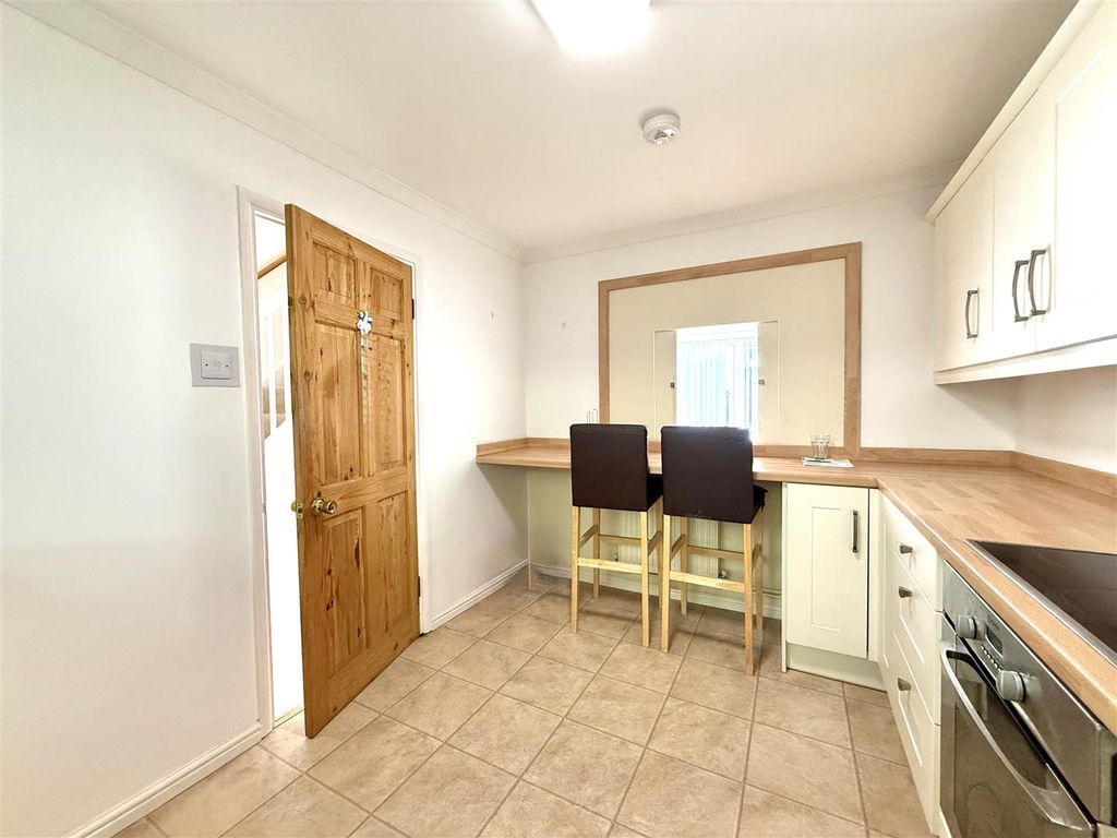 Property photo 3 of 14 Img_4130.Jpeg