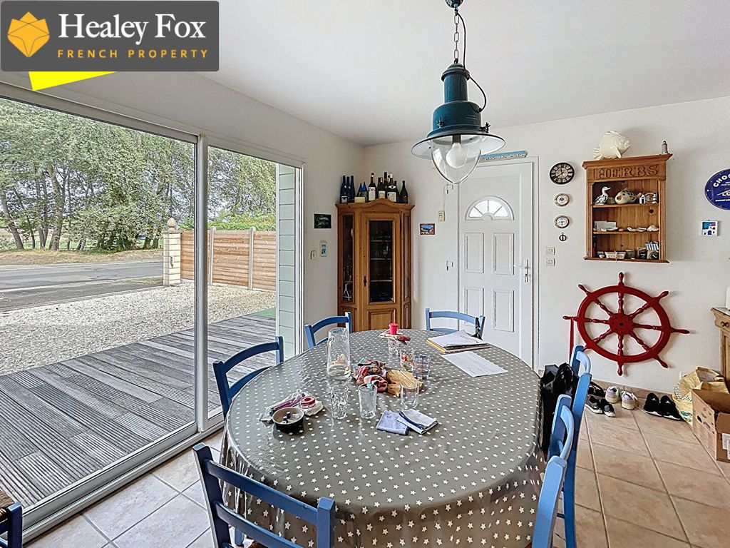 Property photo 3 of 12