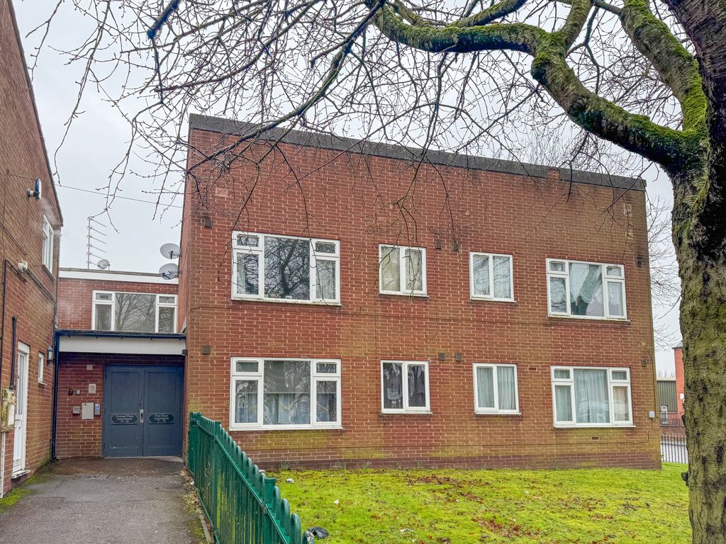Property photo 1 of 6
