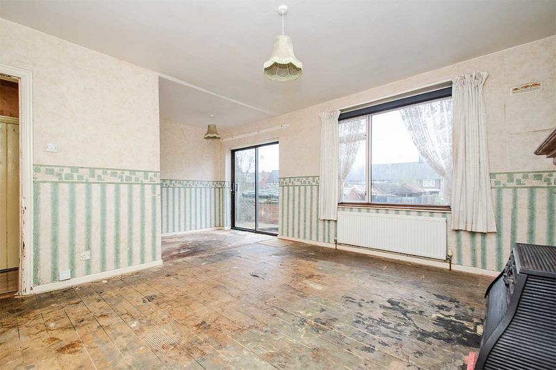 Property photo 3 of 17 Photo 7