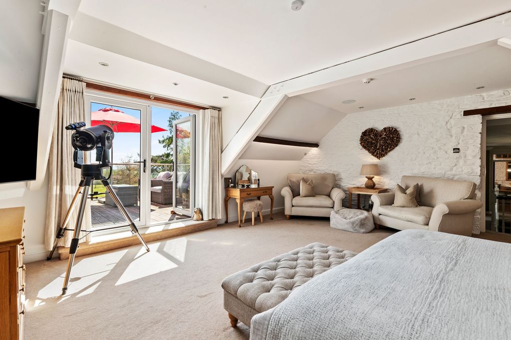 Additional image 22 of 5 bed detached house for salePenycoedcae Road, Penycoedcae CF37