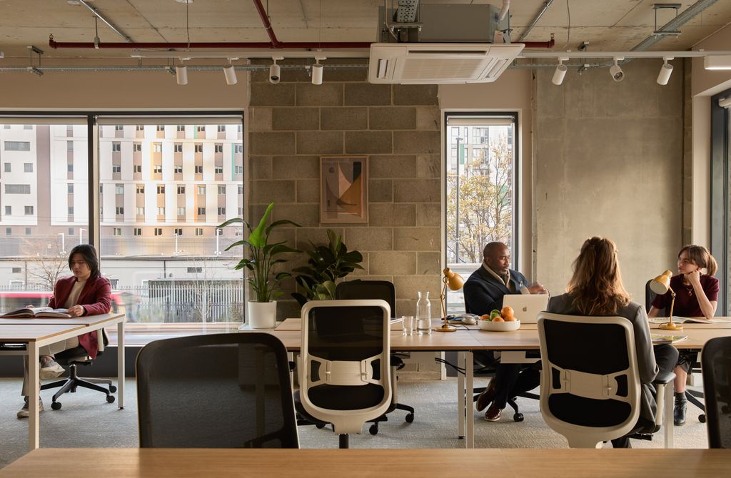 Property photo 1 of 14 16 Person Office