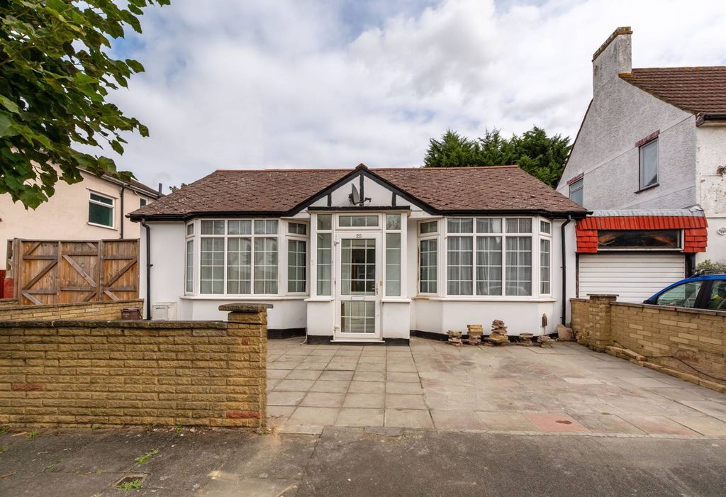 Property photo 2 of 10
