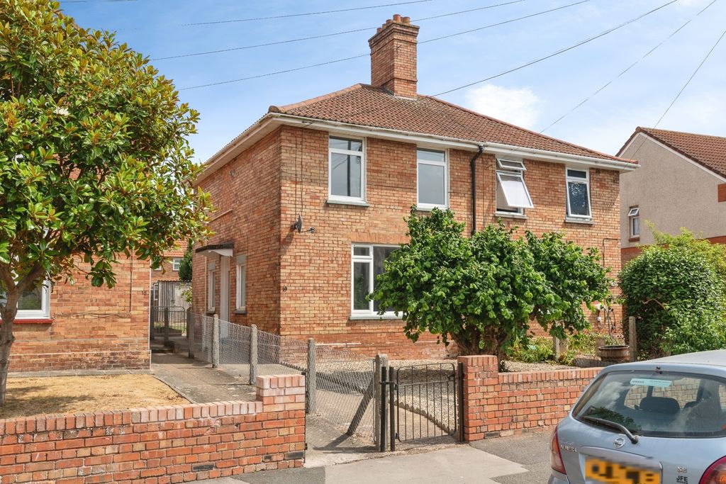 Property photo 1 of 19 Pbox-Img.Jpg