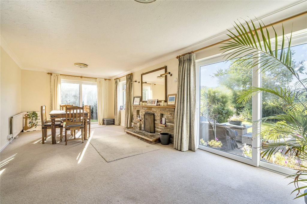 Additional image 5 of 3 bed bungalow for salePinaster Close, Honiton, Devon EX14