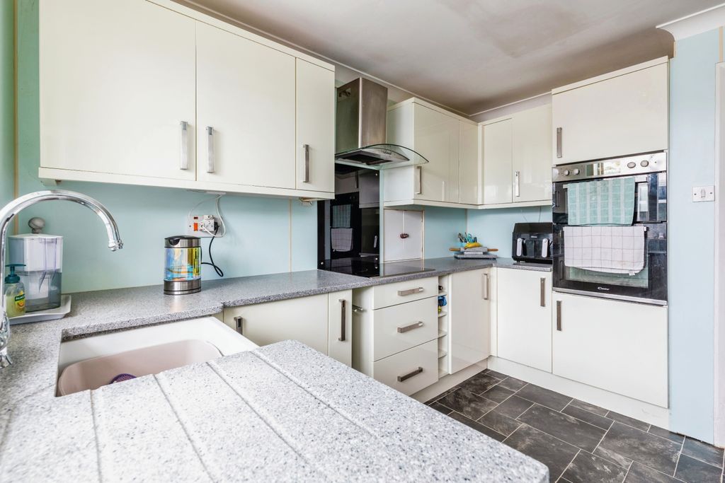Property photo 3 of 15 Photography