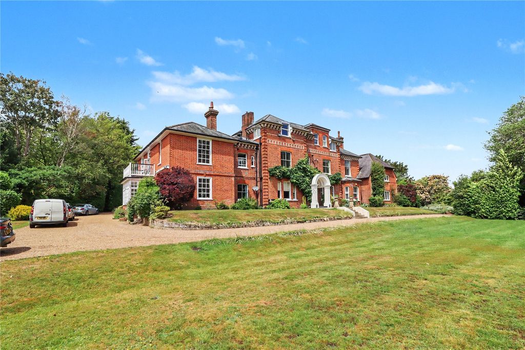 Property photo 1 of 21 Picture No. 28